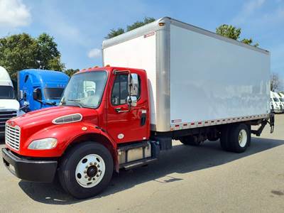 Freightliner M2 106 20 ft Box Truck - 240HP, 9 Speed Automatic, Roll up Door, Liftgate