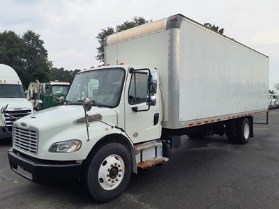 Freightliner M2 106 26 ft Box Truck - 240HP, 6 Speed Automatic, Roll up Door