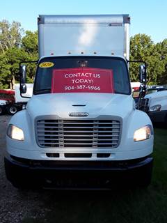 Freightliner M2 106 28 ft Box Truck - 270HP, 6 Speed Automatic, Roll up Door, Liftgate