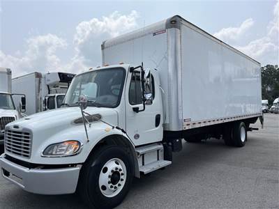 Freightliner M2 106 26 ft Box Truck - 240HP, 6 Speed Automatic, Roll up Door, Liftgate