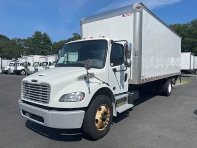 Freightliner M2 106 24 ft Box Truck - 260HP, 6 Speed Automatic, Roll up Door, Liftgate