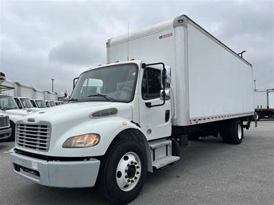 Freightliner M2 106 26 ft Box Truck - 240HP, 9 Speed Automatic, Roll up Door, Liftgate