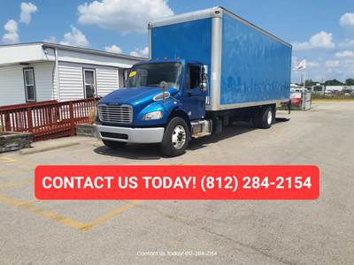 Freightliner M2 106 28 ft Box Truck - 240HP, 6 Speed Automatic, Roll up Door, Liftgate