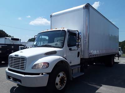 Freightliner M2 106 26 ft Box Truck - 280HP, 6 Speed Automatic, Roll up Door, Liftgate
