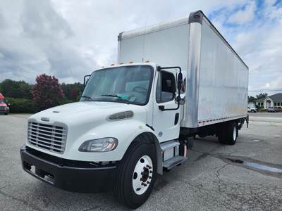 Freightliner M2 106 26 ft Box Truck - 240HP, 9 Speed Automatic, Roll up Door, Liftgate