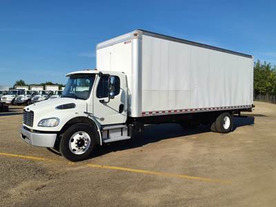 Freightliner M2 106 26 ft Box Truck - 280HP, 6 Speed Automatic, Roll up Door