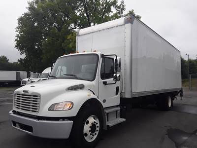 Freightliner M2 106 26 ft Box Truck - 240HP, 9 Speed Automatic, Roll up Door, Liftgate