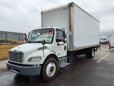 Freightliner M2 106 24 ft Box Truck - 240HP, 6 Speed Automatic, Roll up Door, Liftgate