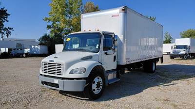 Freightliner M2 106 24 ft Box Truck - 240HP, 9 Speed Automatic, Roll up Door, Liftgate