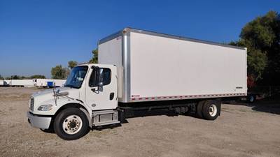 Freightliner M2 106 26 ft Box Truck - 240HP, 6 Speed Automatic, Swing Door