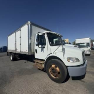 Freightliner M2 106 20 ft Box Truck - 325HP, 6 Speed Automatic, Roll up Door
