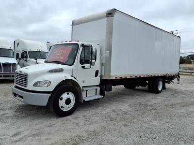Freightliner M2 106 26 ft Box Truck - 240HP, 9 Speed Automatic, Roll up Door, Liftgate