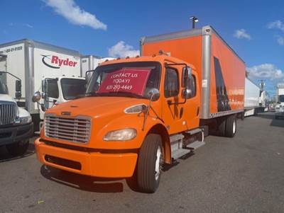 Freightliner M2 106 24 ft Box Truck - 240HP, 6 Speed Automatic, Roll up Door, Liftgate