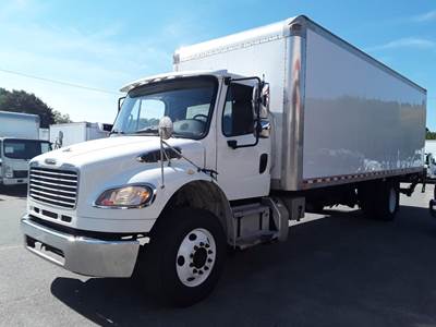 Freightliner M2 106 26 ft Box Truck - 270HP, 6 Speed Automatic, Roll up Door, Liftgate