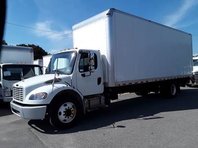 Freightliner M2 106 26 ft Box Truck - 240HP, 6 Speed Automatic, Roll up Door, Liftgate