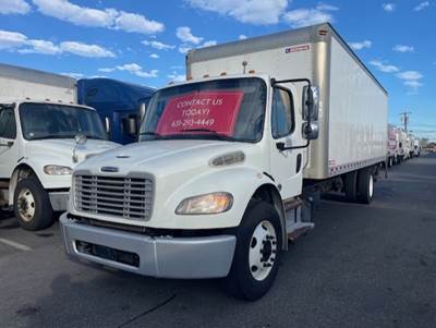 Freightliner M2 106 26 ft Box Truck - 240HP, 9 Speed Automatic, Roll up Door, Liftgate
