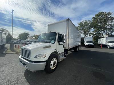 Freightliner M2 106 26 ft Box Truck - 240HP, 9 Speed Automatic, Roll up Door, Liftgate
