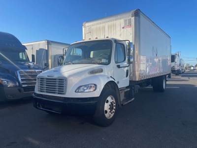 Freightliner M2 106 22 ft Box Truck - 280HP, 6 Speed Automatic, Roll up Door, Liftgate