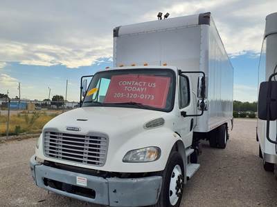 Freightliner M2 106 26 ft Box Truck - 240HP, 9 Speed Automatic, Roll up Door, Liftgate