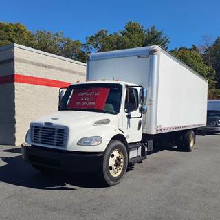 Freightliner M2 106 26 ft Box Truck - 240HP, 6 Speed Automatic, Roll up Door