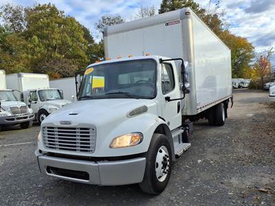 Freightliner M2 106 26 ft Box Truck - 240HP, 9 Speed Automatic, Roll up Door, Liftgate