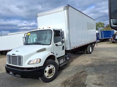 Freightliner M2 106 26 ft Box Truck - 240HP, 9 Speed Automatic, Roll up Door, Liftgate