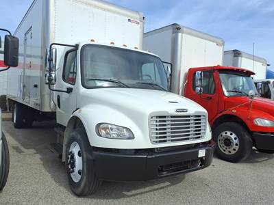 Freightliner M2 106 26 ft Box Truck - 240HP, 9 Speed Automatic, Roll up Door, Liftgate