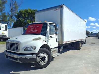 Freightliner M2 106 26 ft Box Truck - 240HP, 9 Speed Automatic, Roll up Door, Liftgate