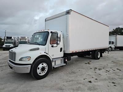 Freightliner M2 106 26 ft Box Truck - 240HP, 9 Speed Automatic, Roll up Door, Liftgate