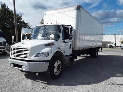 Freightliner M2 106 26 ft Box Truck - 280HP, 6 Speed Manual, Roll up Door, Liftgate