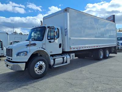 Freightliner M2 106 26 ft Box Truck - 345HP, 6 Speed Automatic, Roll up Door, Liftgate