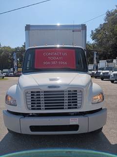Freightliner M2 106 26 ft Box Truck - 240HP, 6 Speed Automatic, Roll up Door, Liftgate