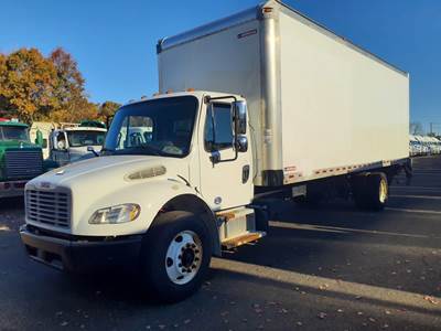 Freightliner M2 106 26 ft Box Truck - 280HP, 9 Speed Automatic, Roll up Door, Liftgate