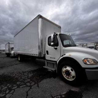 Freightliner M2 106 26 ft Box Truck - 240HP, 6 Speed Automatic, Roll up Door