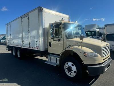 Freightliner M2 106 24 ft Box Truck - 350HP, 6 Speed Automatic, Roll up Door, Liftgate