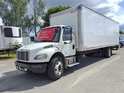 Freightliner M2 106 28 ft Box Truck - 240HP, 6 Speed Automatic, Roll up Door, Liftgate