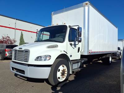 Freightliner M2 106 26 ft Box Truck - 240HP, 9 Speed Automatic, Roll up Door