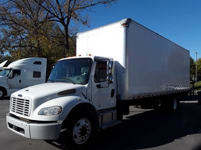 Freightliner M2 106 26 ft Box Truck - 240HP, 9 Speed Automatic, Roll up Door, Liftgate