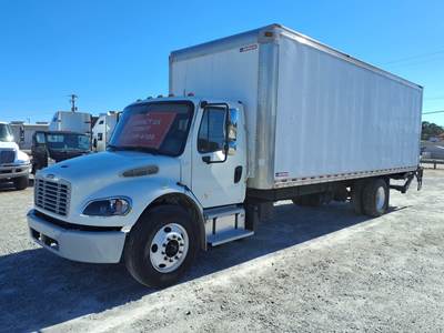 Freightliner M2 106 26 ft Box Truck - 240HP, 9 Speed Automatic, Roll up Door, Liftgate