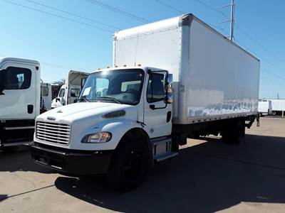Freightliner M2 106 26 ft Box Truck - 240HP, 6 Speed Automatic, Roll up Door, Liftgate