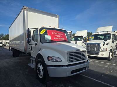 Freightliner M2 106 28 ft Box Truck - 240HP, 6 Speed Automatic, Roll up Door, Liftgate