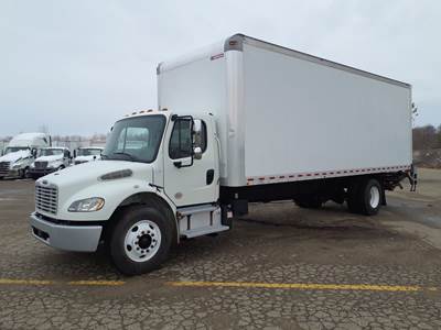 Freightliner M2 106 26 ft Box Truck - 280HP, 9 Speed Automatic, Roll up Door, Liftgate