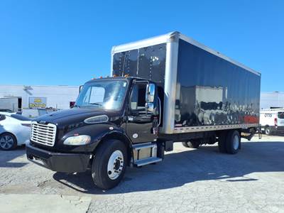 Freightliner M2 106 26 ft Box Truck - 240HP, 6 Speed Automatic, Roll up Door, Liftgate