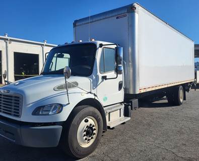 Freightliner M2 106 26 ft Box Truck - 240HP, 6 Speed Automatic, Roll up Door, Liftgate