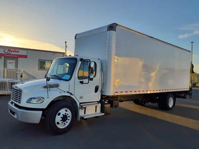 Freightliner M2 106 26 ft Box Truck - 260HP, 4 Speed Automatic, Roll up Door, Liftgate