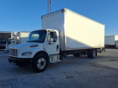 Freightliner M2 106 26 ft Box Truck - 240HP, 9 Speed Automatic, Roll up Door, Liftgate
