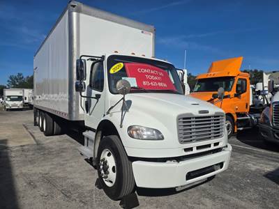 Freightliner M2 106 26 ft Box Truck - 300HP, 6 Speed Automatic, Roll up Door, Liftgate