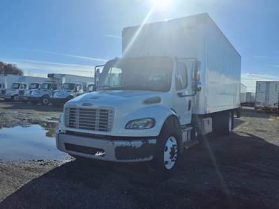 Freightliner M2 106 22 ft Box Truck - 240HP, 6 Speed Automatic, Roll up Door