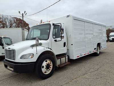Freightliner M2 106 21 ft Box Truck - 240HP, 6 Speed Automatic