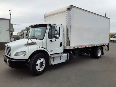 Freightliner M2 106 18 ft Box Truck - 325HP, 6 Speed Automatic, Roll up Door